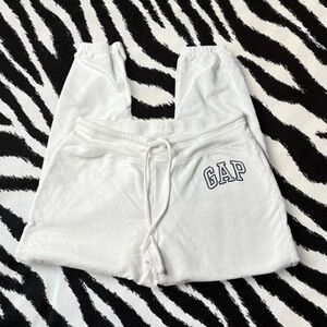 GAP  White Sweatpants